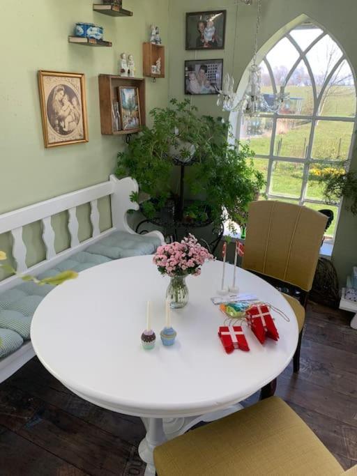 Kongsholmlund. Enjoy The Countryside. Apartment Vejby Екстериор снимка