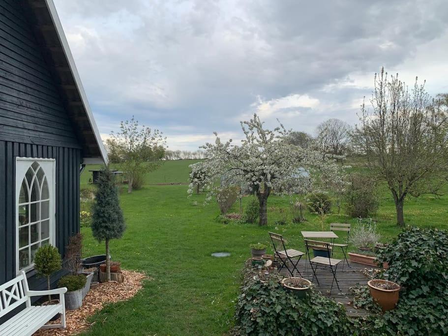 Kongsholmlund. Enjoy The Countryside. Apartment Vejby Екстериор снимка